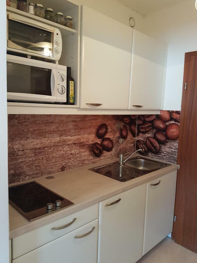 Wohnen Im Kolonialstil Inklusive Tiefgarage, Kontaktloser Check-In Klagenfurt am Woerthersee ภายนอก รูปภาพ