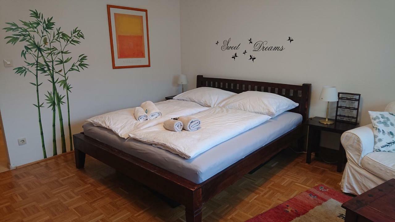 Wohnen Im Kolonialstil Inklusive Tiefgarage, Kontaktloser Check-In Klagenfurt am Woerthersee ภายนอก รูปภาพ